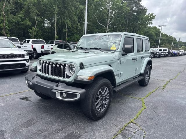 2024 Earl Clearcoat Jeep Wrangler Sahara 4X4 Convertible