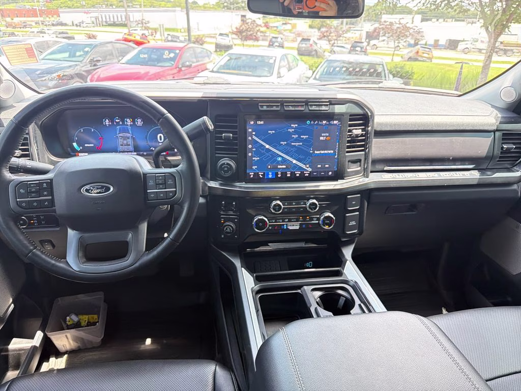 2023 Black Metallic Ford Super Duty F-250 SRW Lariat 4X4 Truck