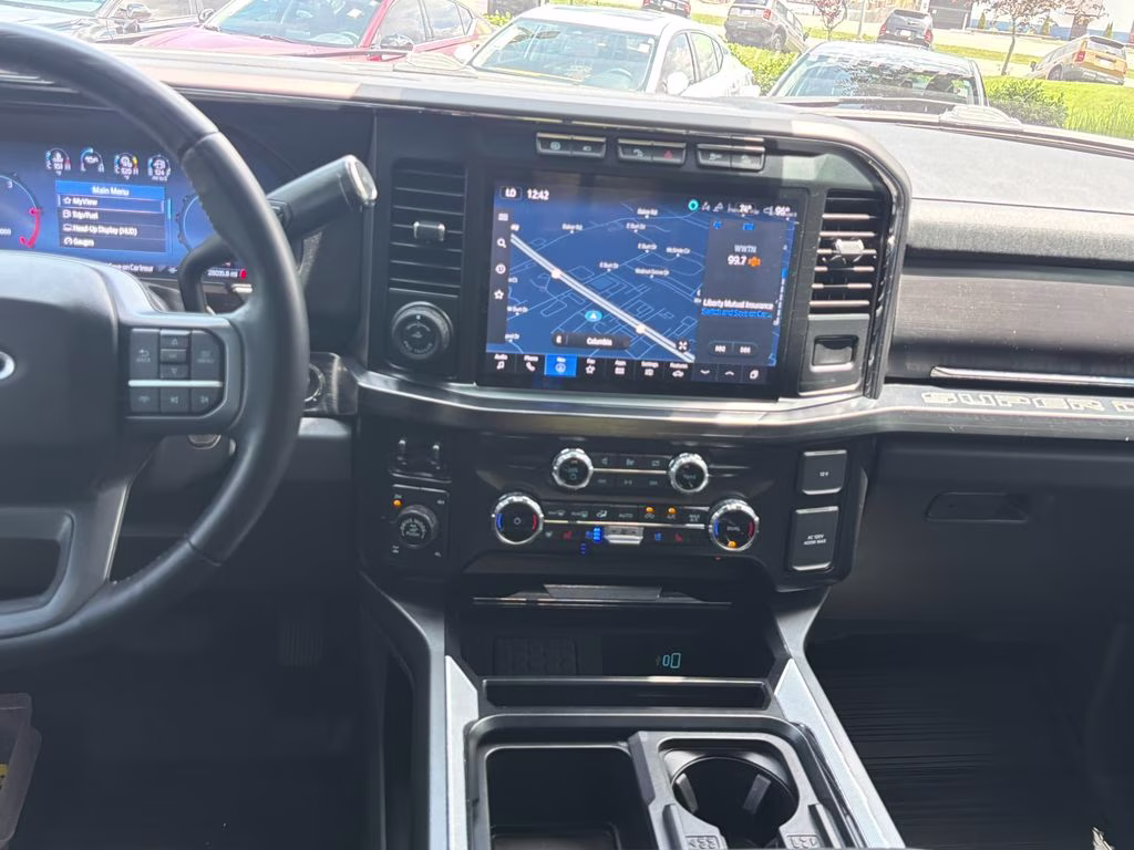 2023 Black Metallic Ford Super Duty F-250 SRW Lariat 4X4 Truck