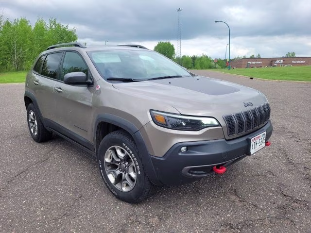 2019 Bronze Jeep Cherokee Trailhawk 4X4 SUV
