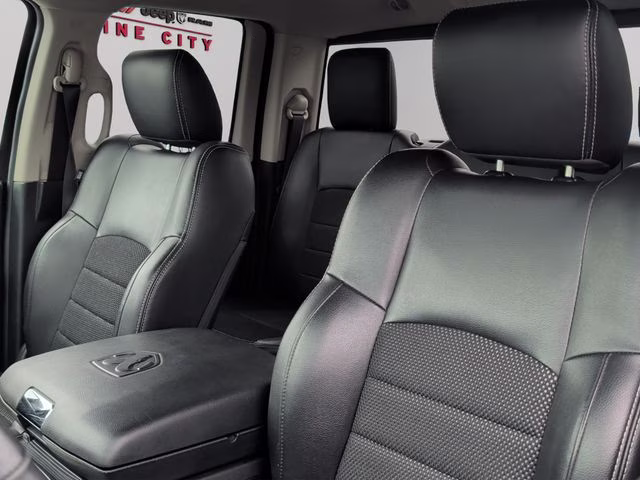 2017 Brilliant Black Crystal Pearlcoat Ram 1500 Sport 4X4 Truck