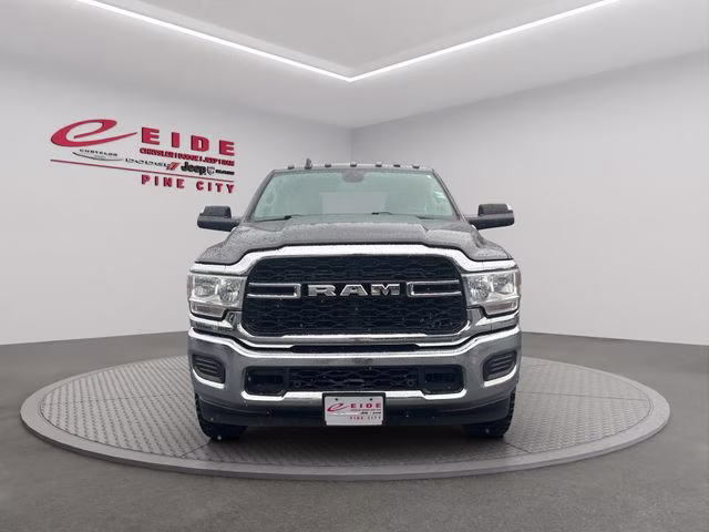 2020 Granite Crystal Metallic Clearcoat Ram 3500 Tradesman 4X4 Truck