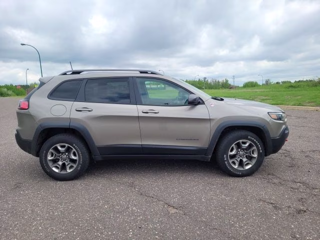 2019 Bronze Jeep Cherokee Trailhawk 4X4 SUV