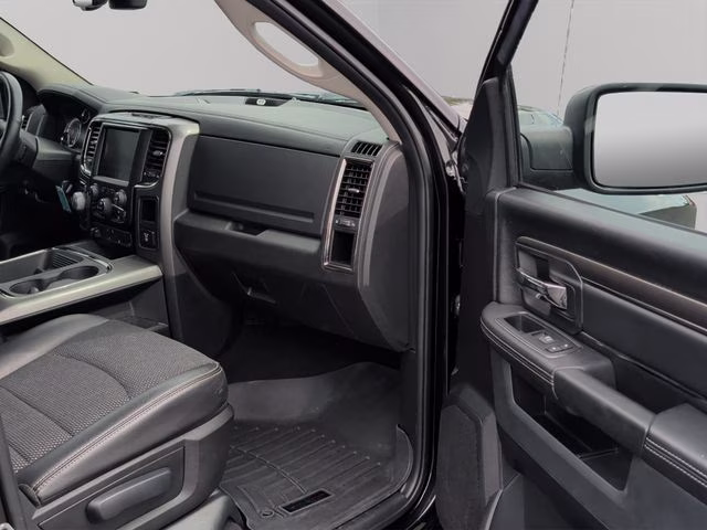 2017 Brilliant Black Crystal Pearlcoat Ram 1500 Sport 4X4 Truck