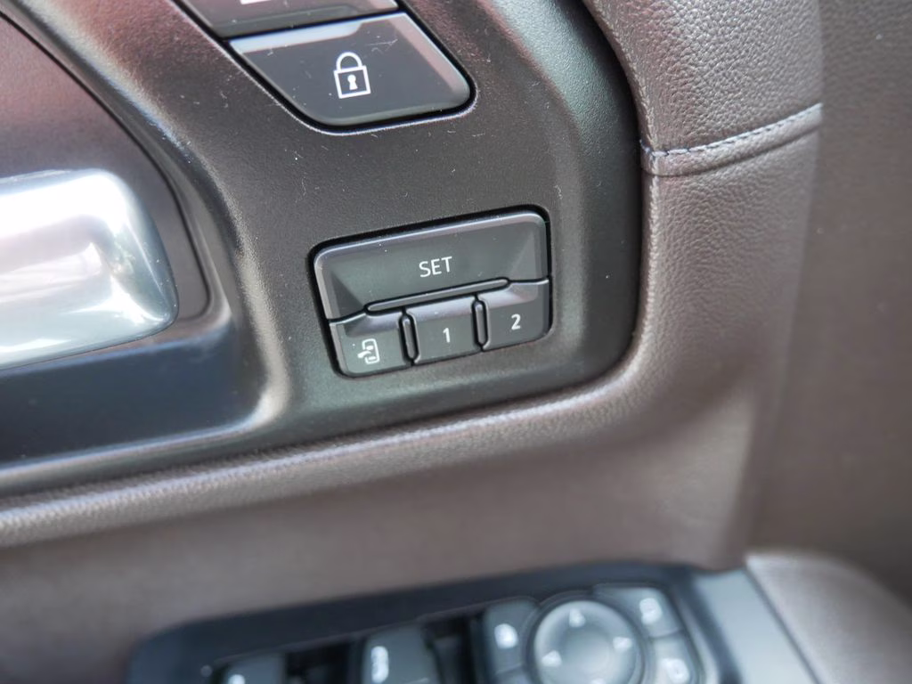 2019 White Frost Tricoat GMC Sierra 1500 Denali 4X4 Truck