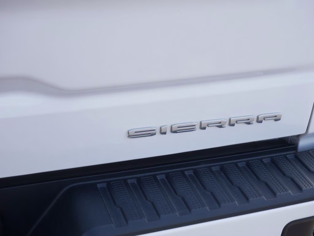2019 White Frost Tricoat GMC Sierra 1500 Denali 4X4 Truck