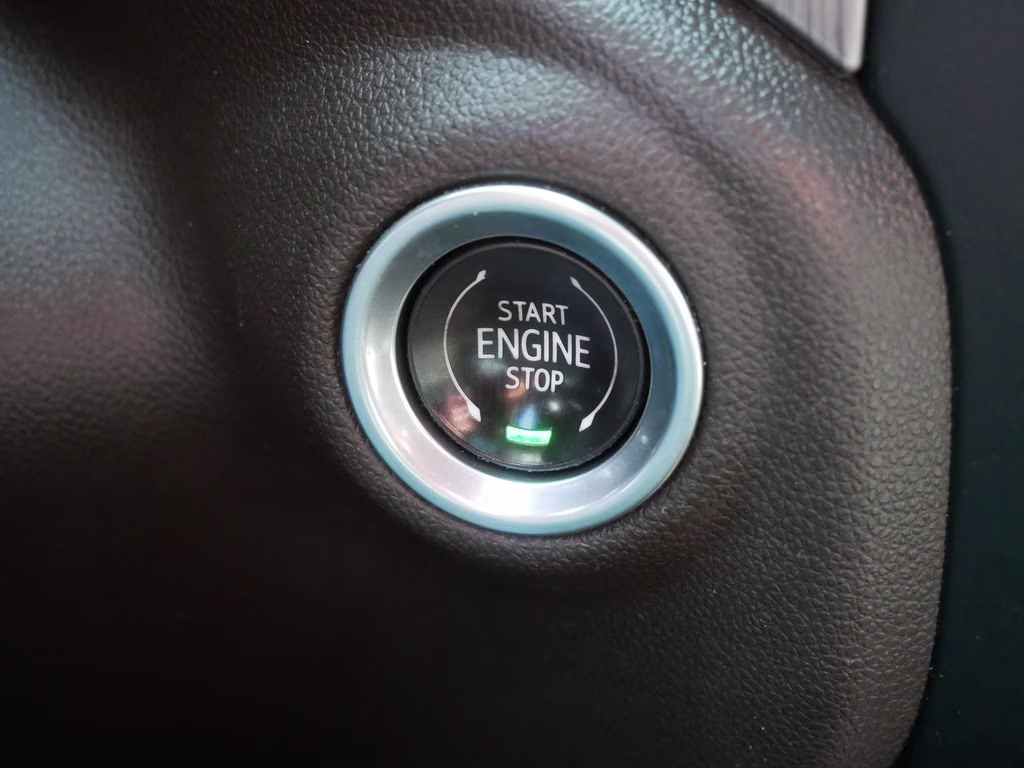 2019 White Frost Tricoat GMC Sierra 1500 Denali 4X4 Truck
