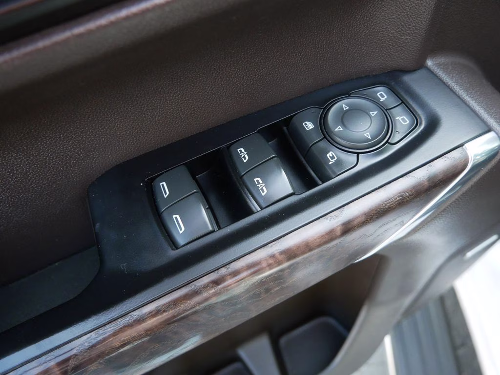 2019 White Frost Tricoat GMC Sierra 1500 Denali 4X4 Truck