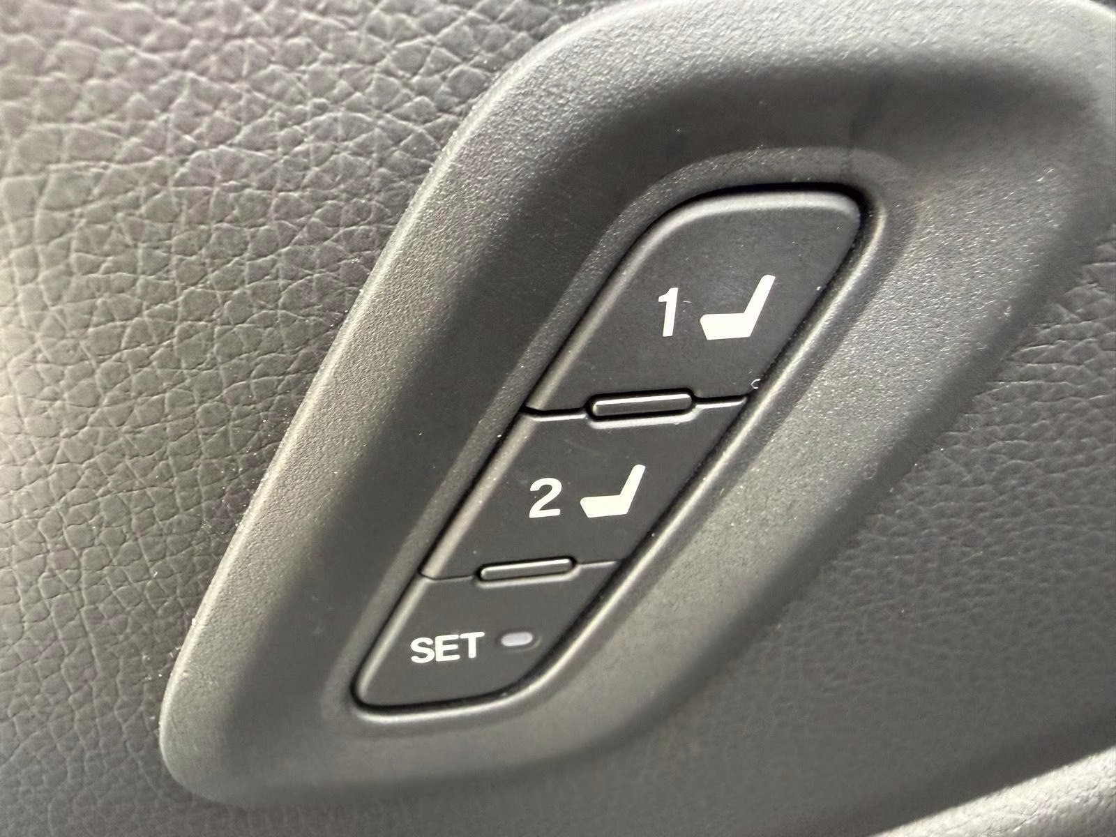 2025 Modern Steel Metallic Honda Pilot Black Edition AWD SUV
