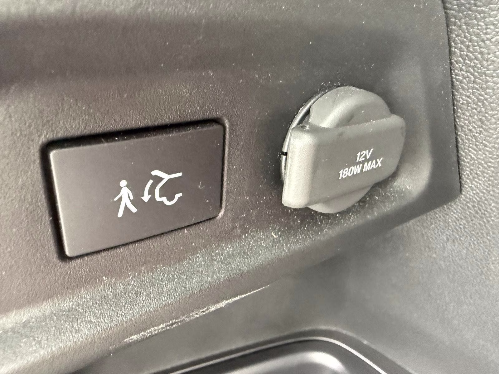 2025 Modern Steel Metallic Honda Pilot Black Edition AWD SUV
