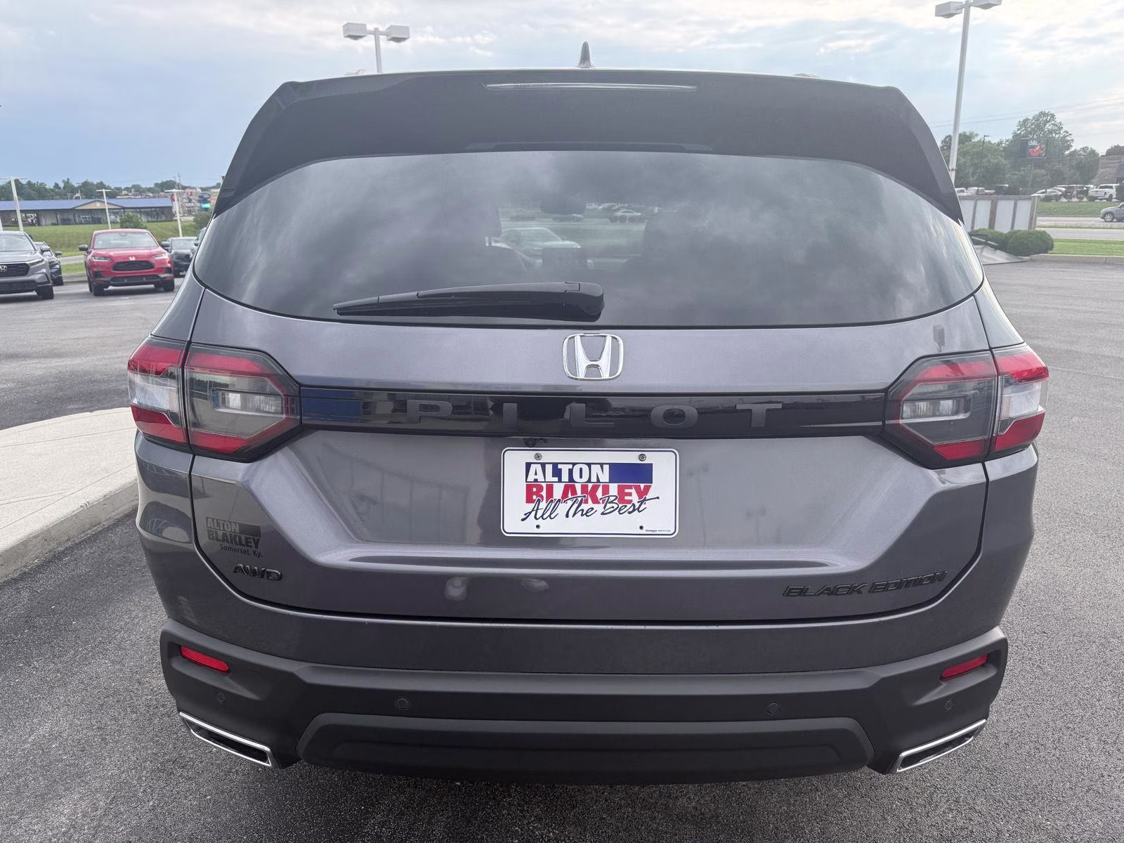 2025 Modern Steel Metallic Honda Pilot Black Edition AWD SUV