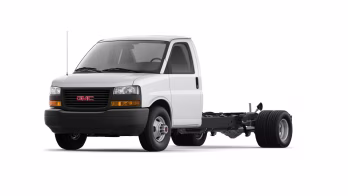 2026 Summit White GMC Savana Cutaway 3500 1WT RWD Long Wheelbase