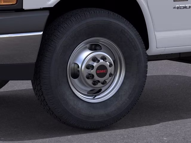 2026 Summit White GMC Savana Cutaway 3500 1WT RWD Long Wheelbase