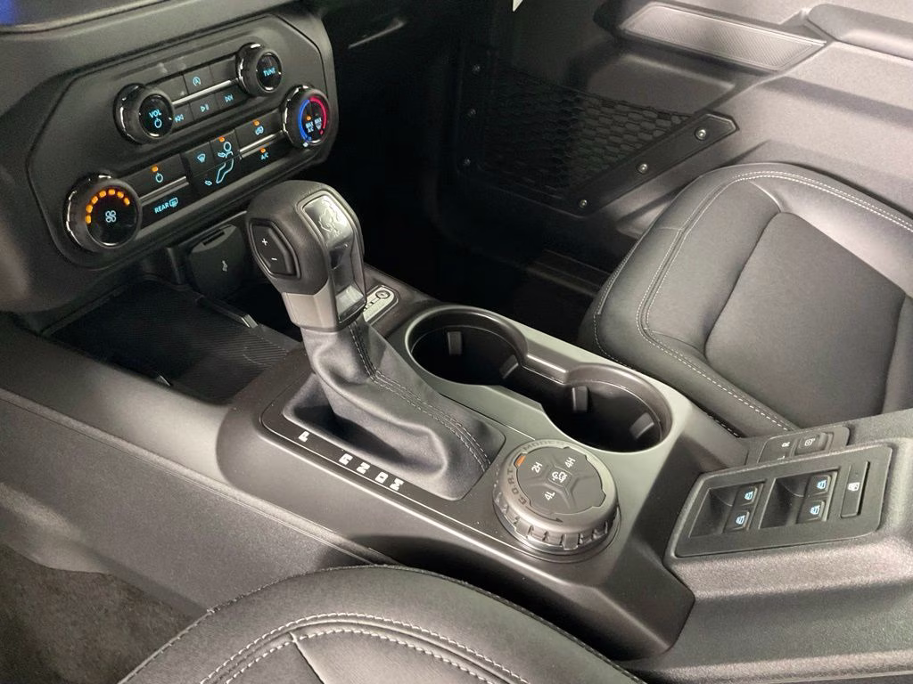 2026 Blue Metallic Ford Bronco Big Bend 4X4 SUV