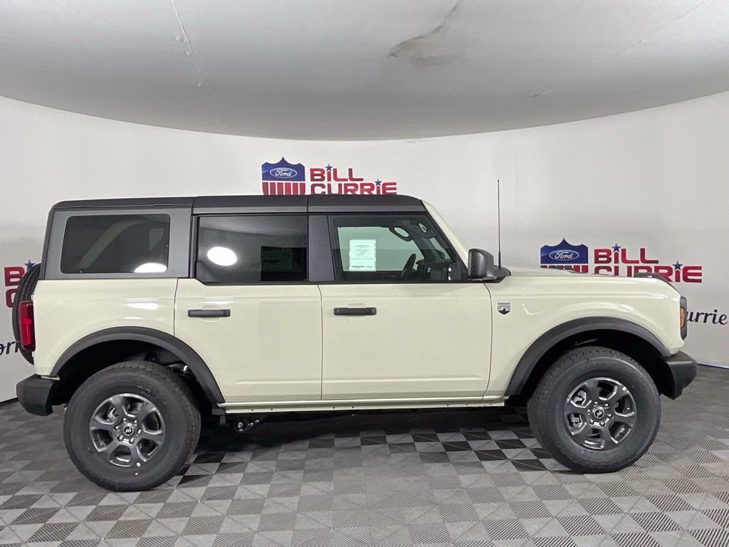2026 Desert Sand Ford Bronco Big Bend 4X4 SUV