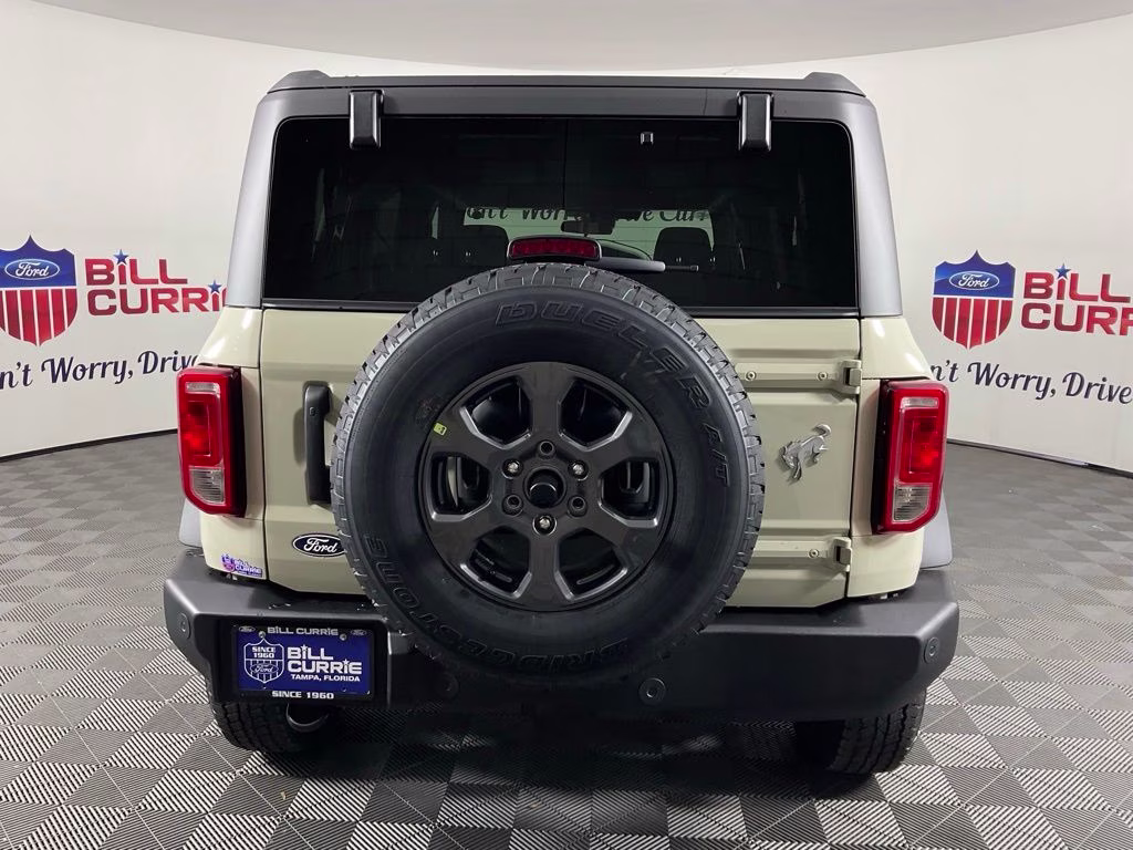 2026 Desert Sand Ford Bronco Big Bend 4X4 SUV