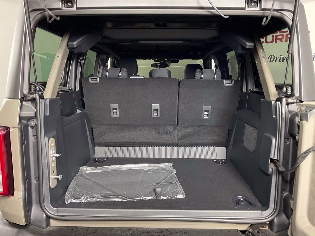2026 Gray Ford Bronco Big Bend 4X4 SUV