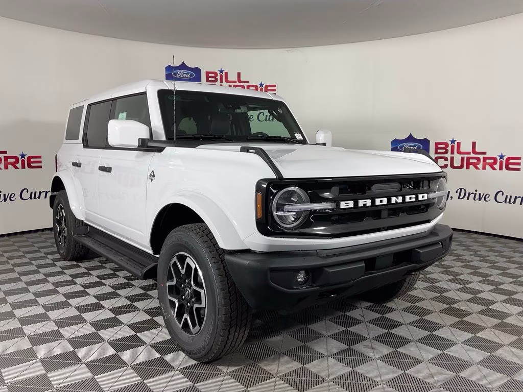 2026 Oxford White Ford Bronco Outer Banks 4X4 SUV