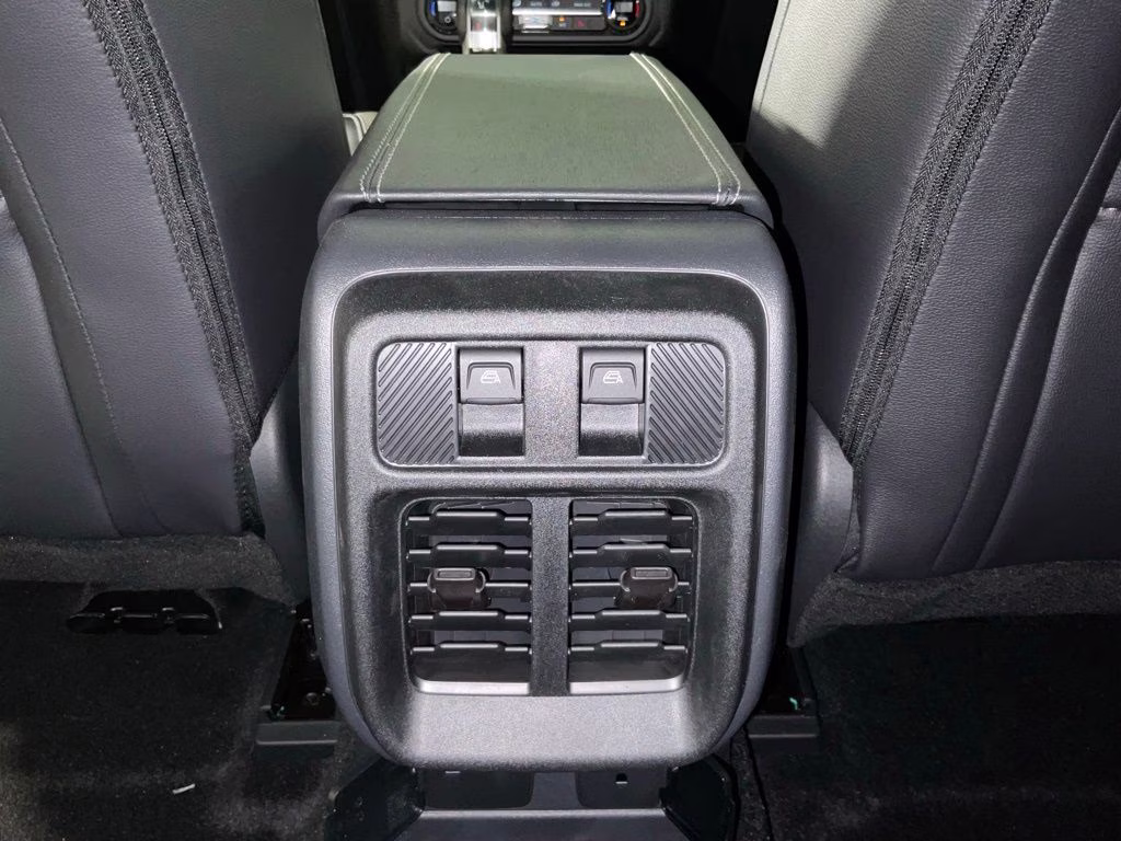 2026 Oxford White Ford Bronco Outer Banks 4X4 SUV