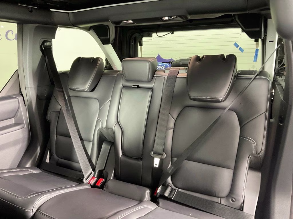 2026 Oxford White Ford Bronco Outer Banks 4X4 SUV