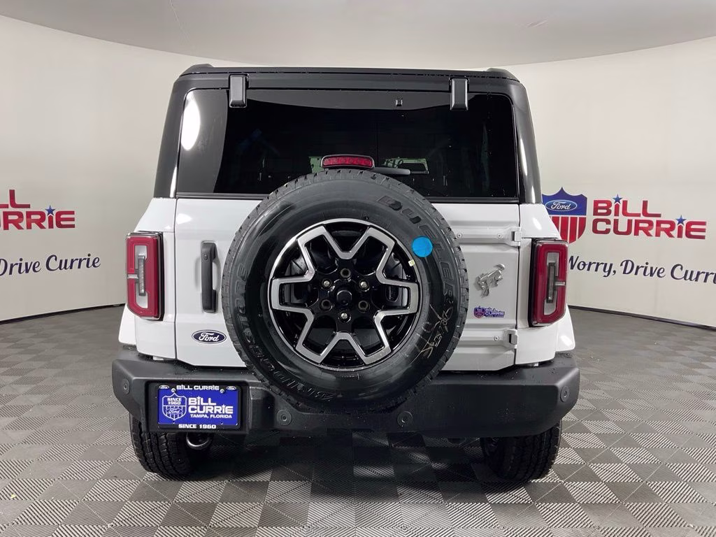 2026 Oxford White Ford Bronco Outer Banks 4X4 SUV