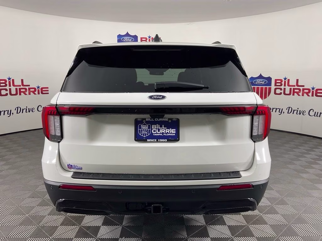 2026 White Ford Explorer ST-Line RWD SUV