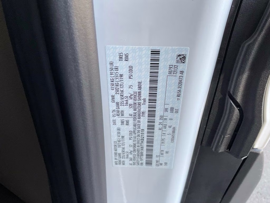 2026 Oxford White Ford Transit-250 Base RWD Van