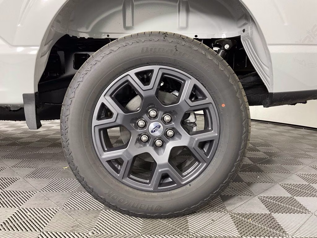 2026 Avalanche Ford F-150 STX 4X4 Truck
