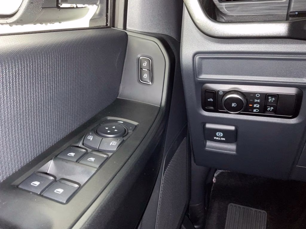 2026 Avalanche Ford F-150 STX 4X4 Truck