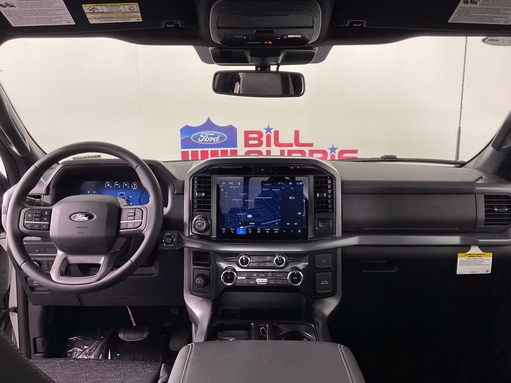 2026 Avalanche Ford F-150 XLT RWD Truck