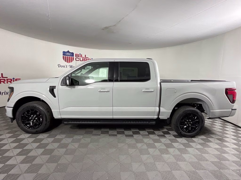 2026 Avalanche Ford F-150 XLT RWD Truck