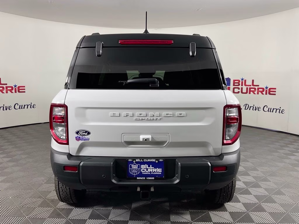 2026 Oxford White Ford Bronco Sport Badlands 4X4 SUV