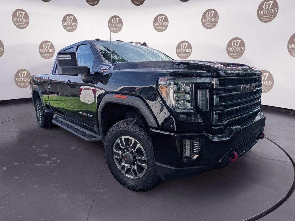 2023 GMC Sierra 4WD Crew Cab Standard Box AT4's photo