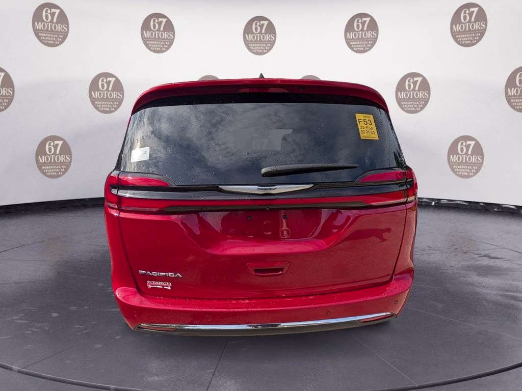 2025 Red Hot Pearlcoat Chrysler Pacifica Select FWD Van