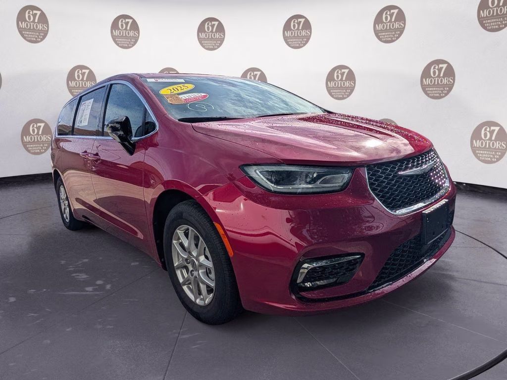 2025 Chrysler Pacifica