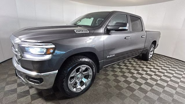 2019 Granite Crystal Metallic Clearcoat Ram 1500 Big Horn/Lone Star 4X4 Truck