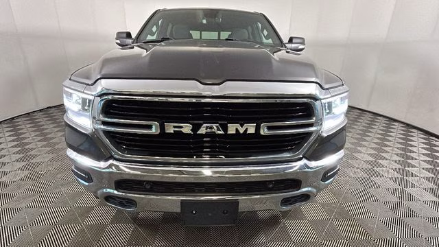 2019 Granite Crystal Metallic Clearcoat Ram 1500 Big Horn/Lone Star 4X4 Truck