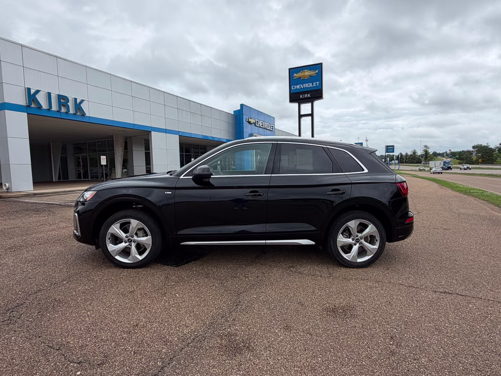 2024 Mythos Black Metallic Audi Q5 S line Premium Plus AWD SUV
