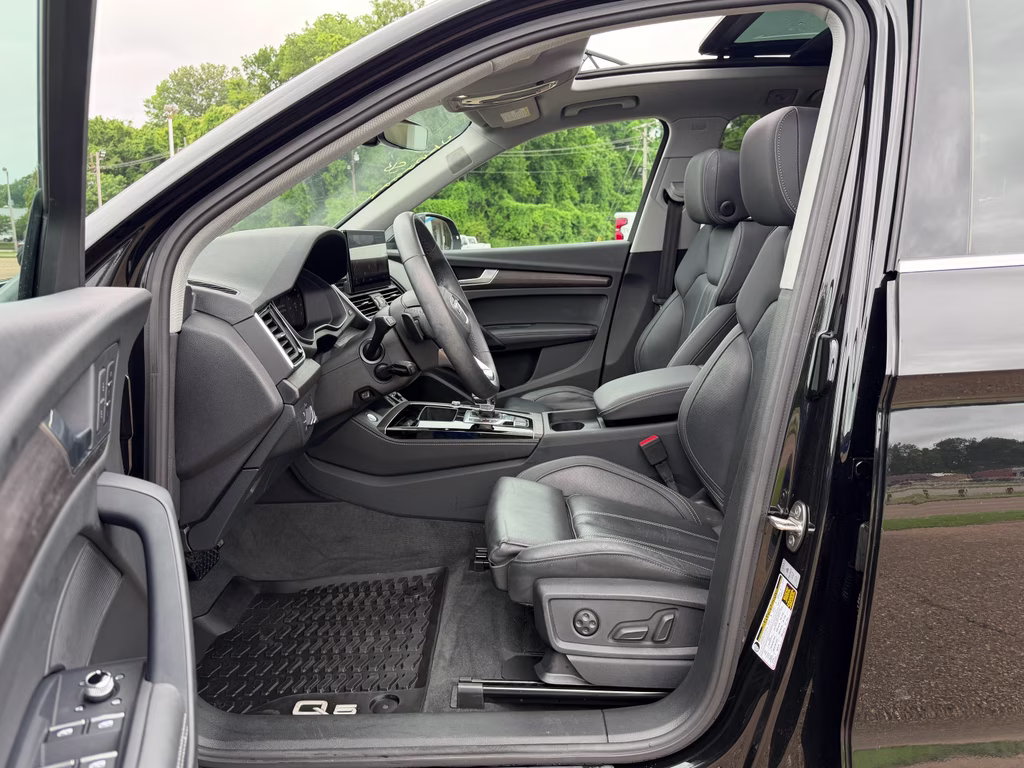 2024 Mythos Black Metallic Audi Q5 S line Premium Plus AWD SUV