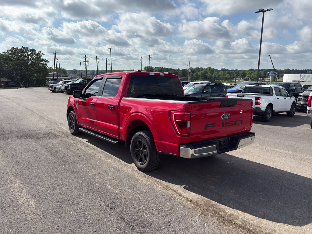2023 RACE RED Ford F-150 XLT RWD Truck