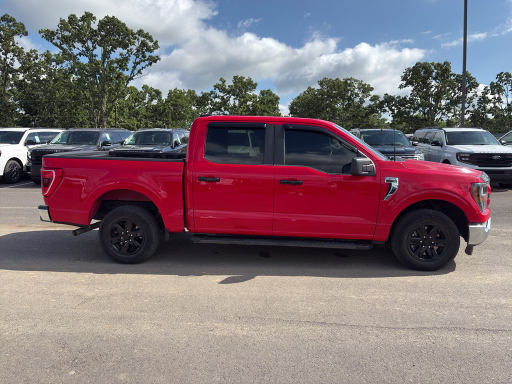 2023 RACE RED Ford F-150 XLT RWD Truck