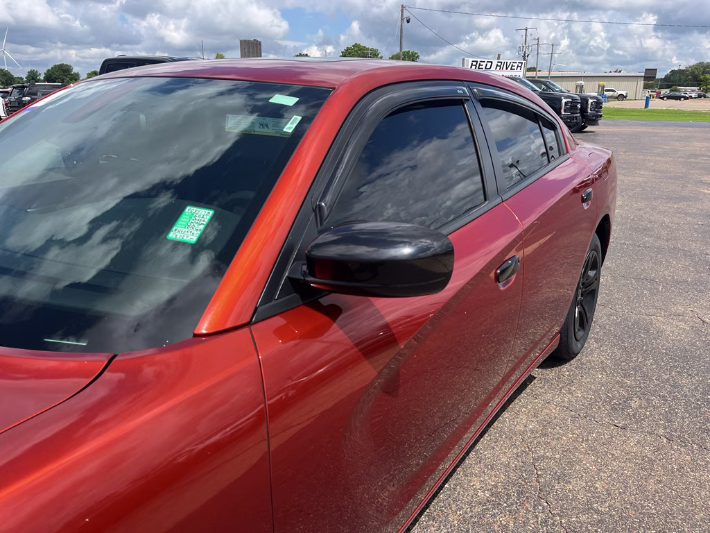 2021 Sinamon Stick Dodge Charger SXT RWD Sedan