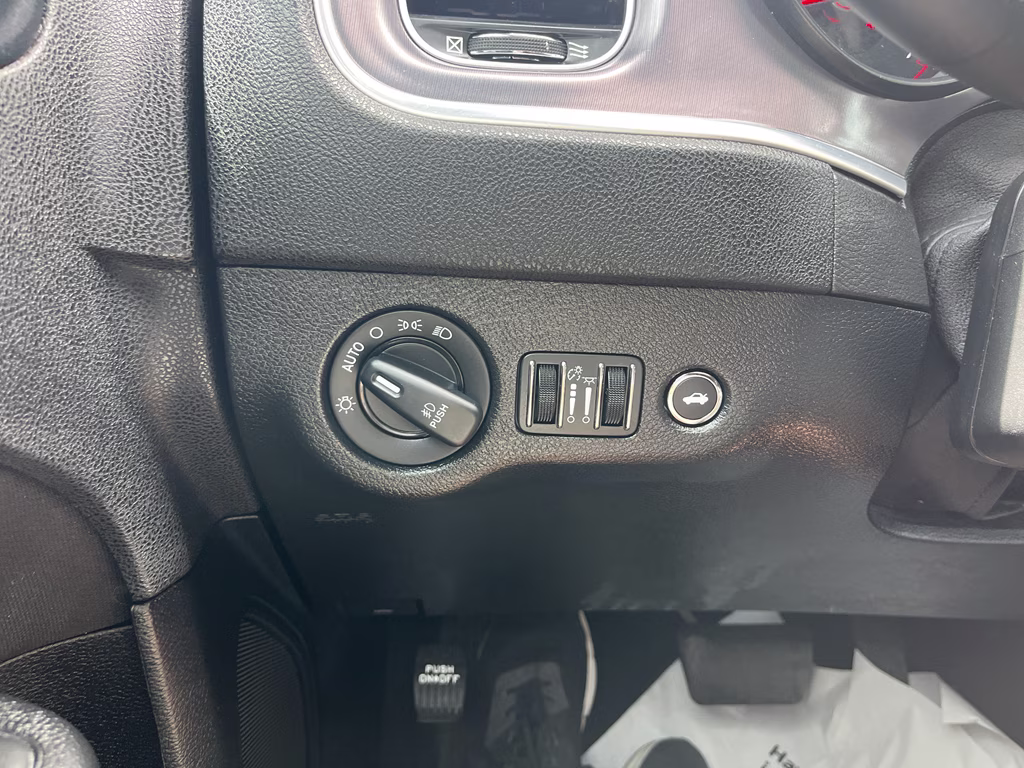 2021 Sinamon Stick Dodge Charger SXT RWD Sedan
