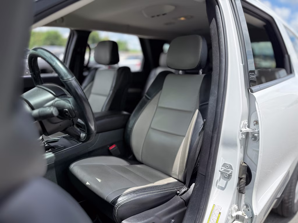 2020 White Knuckle Clearcoat Dodge Durango SXT Plus AWD SUV