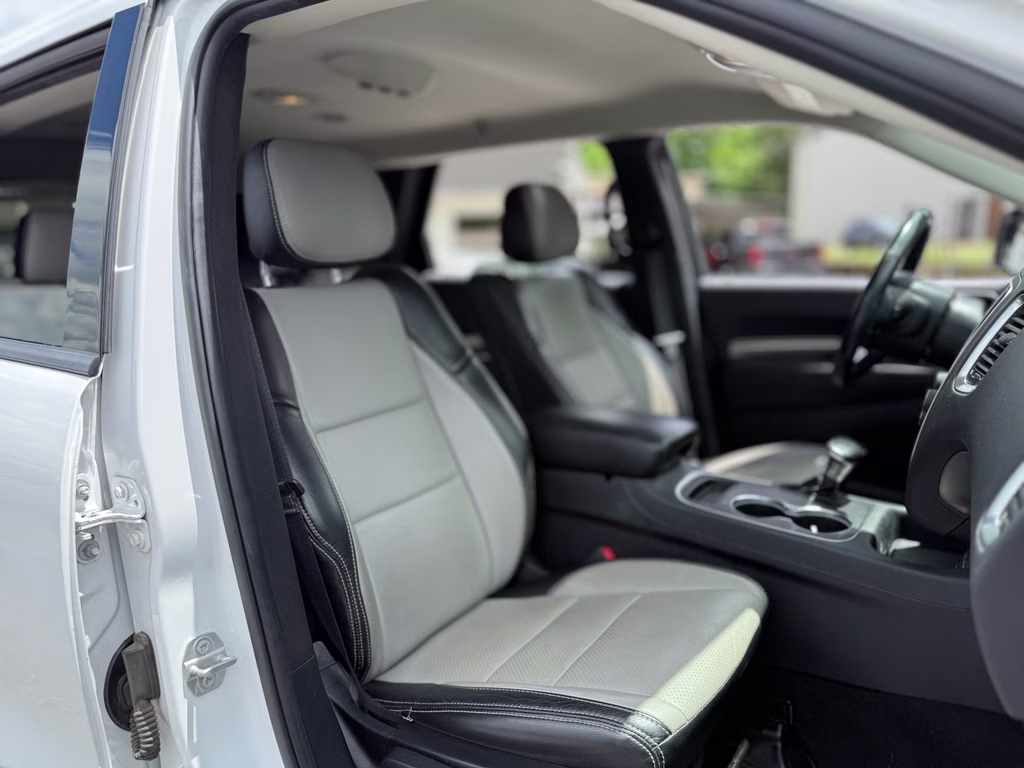2020 White Knuckle Clearcoat Dodge Durango SXT Plus AWD SUV