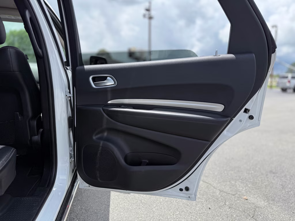 2020 White Knuckle Clearcoat Dodge Durango SXT Plus AWD SUV