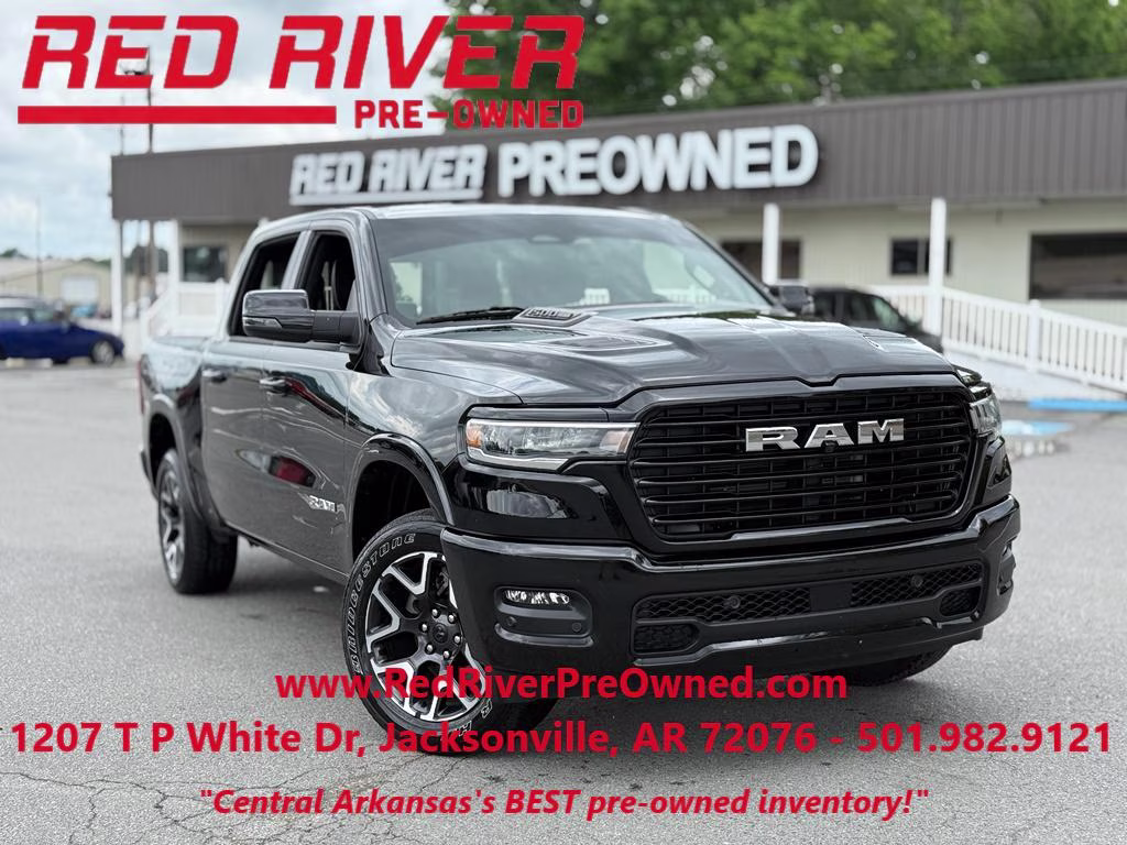 2025 RAM 1500 Laramie 4x4 Crew Cab 5'7's photo