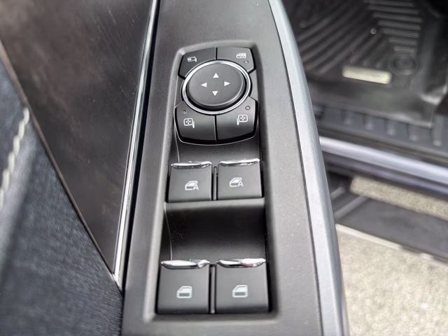 2022 Quartz Metallic Ford F-150 Lariat RWD Truck