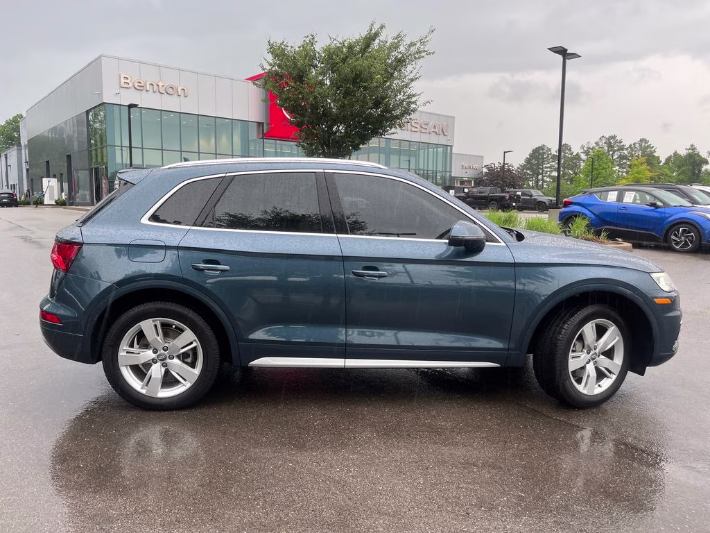 2018 Blue Metallic Audi Q5 2.0T Premium Plus AWD SUV
