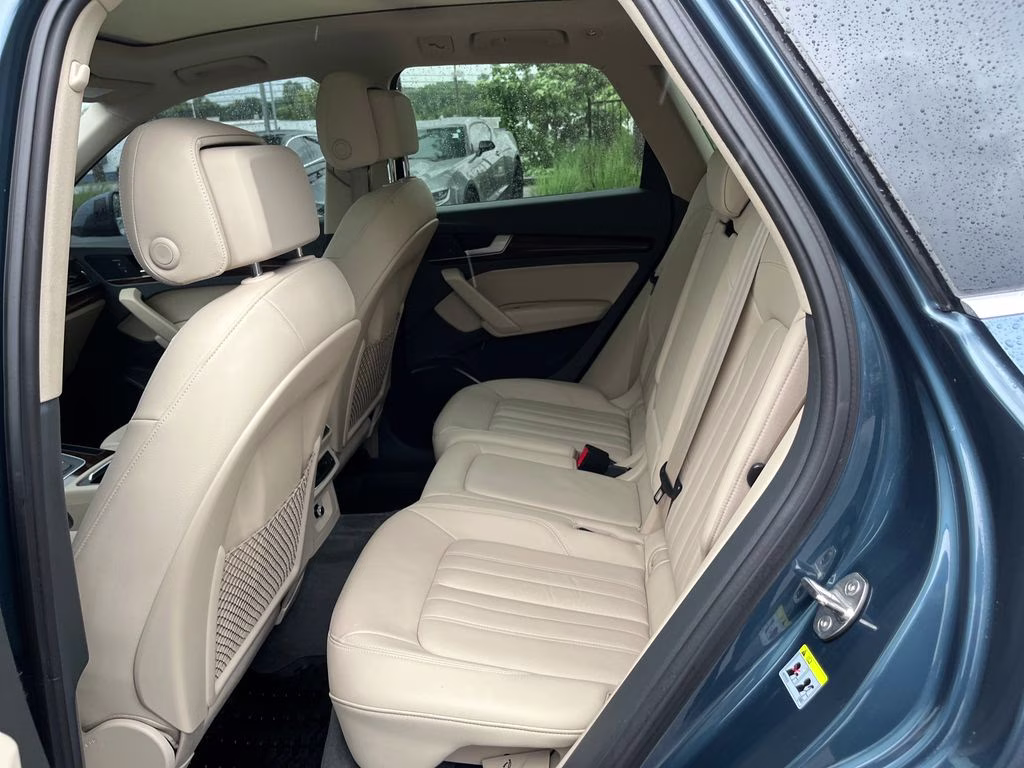 2018 Blue Metallic Audi Q5 2.0T Premium Plus AWD SUV